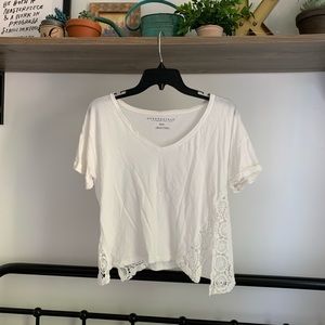 Off-White Lace Detailed Crop Top